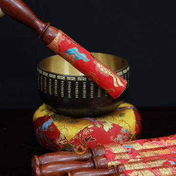 Dùi Chuông Bọc Vải Thêu Hoa Văn, Đa Dạng Kích Cỡ